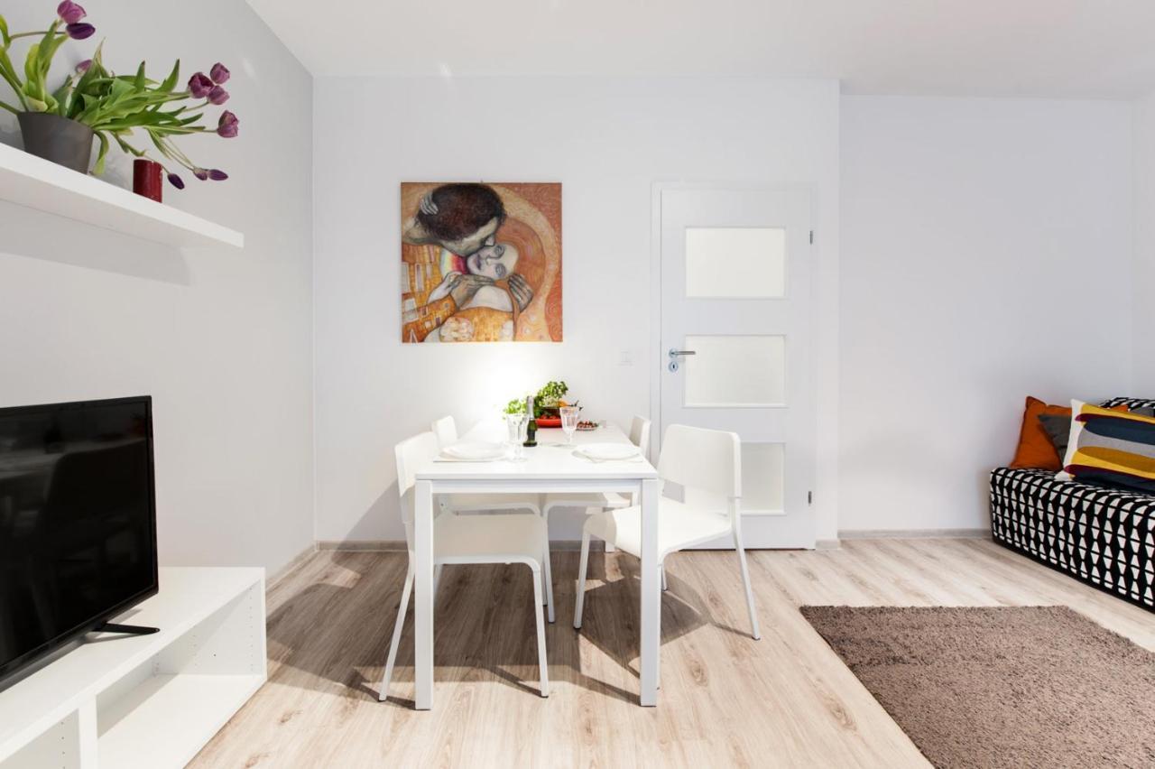 Project Comfort Apartament Dywizjonu 303 175/8 Warszawa Διαμέρισμα Εξωτερικό φωτογραφία