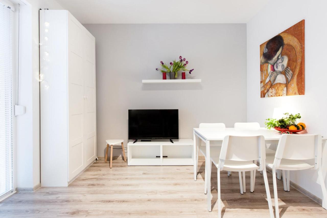 Project Comfort Apartament Dywizjonu 303 175/8 Warszawa Διαμέρισμα Εξωτερικό φωτογραφία